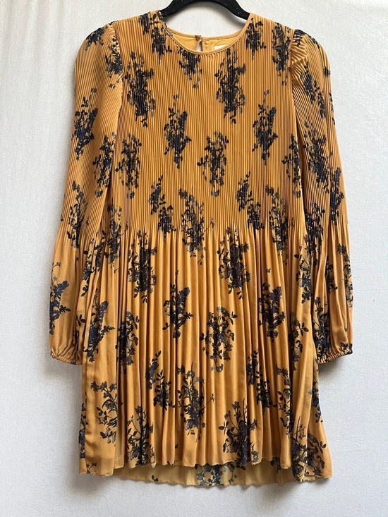 Wilfred Dresses & Skirts - Wilfred Daydreamer Floral Long-Sleeve Pleated Mini Dress Sz 2XS